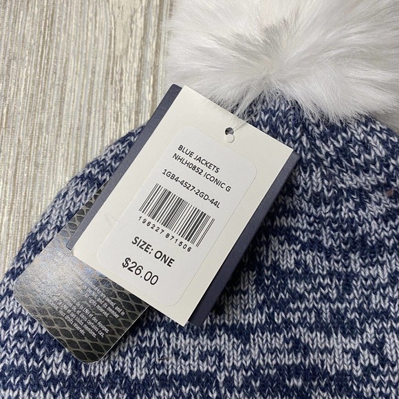 Fanatics Iconic Columbus Blue Jackets Cuffed Pom Hat One Size Blue White NHL New - Picture 4 of 6